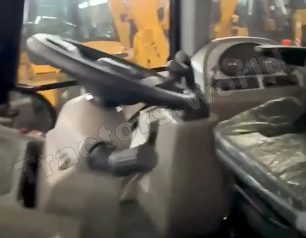 Massive 4CX Retroescavadeira em Moçambique