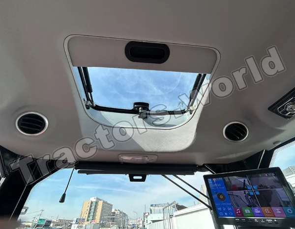 Massive MFT 4105 4WD Trator Em Mozambique