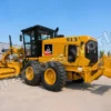 Massive Motoniveladora 913 em Moçambique