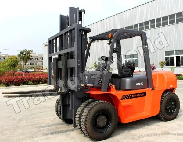 Massive CPCD70 Forklift In Mozambique