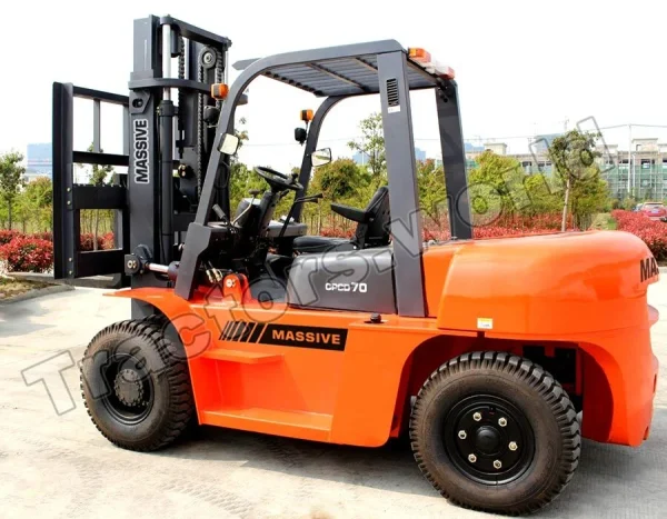 Massive CPCD70 Forklift In Mozambique
